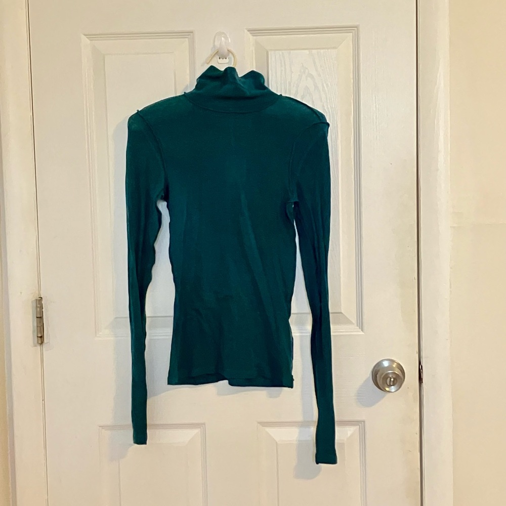 We The Free Green Turtleneck Top